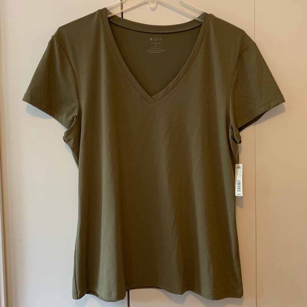 Apt. 9 Essentials Short Sleeve T